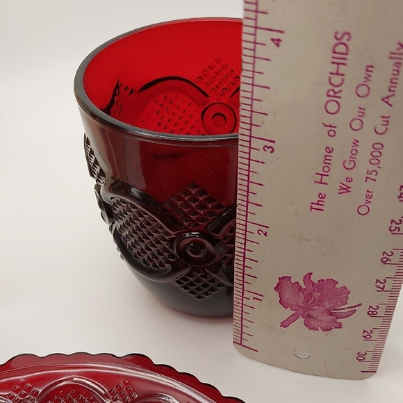 Avon Cape Cod Red Glass Cup & Saucer Set Collection NOS NEW 1990's Original box - Picture 15 of 16